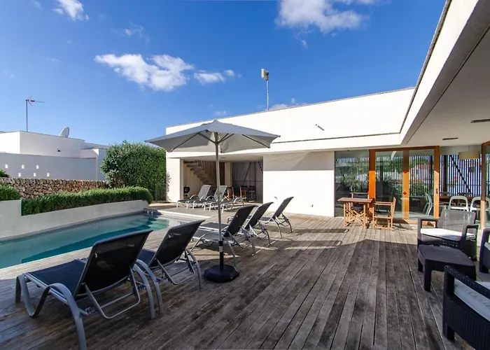 فيلة Ses Alzines سانت يويس